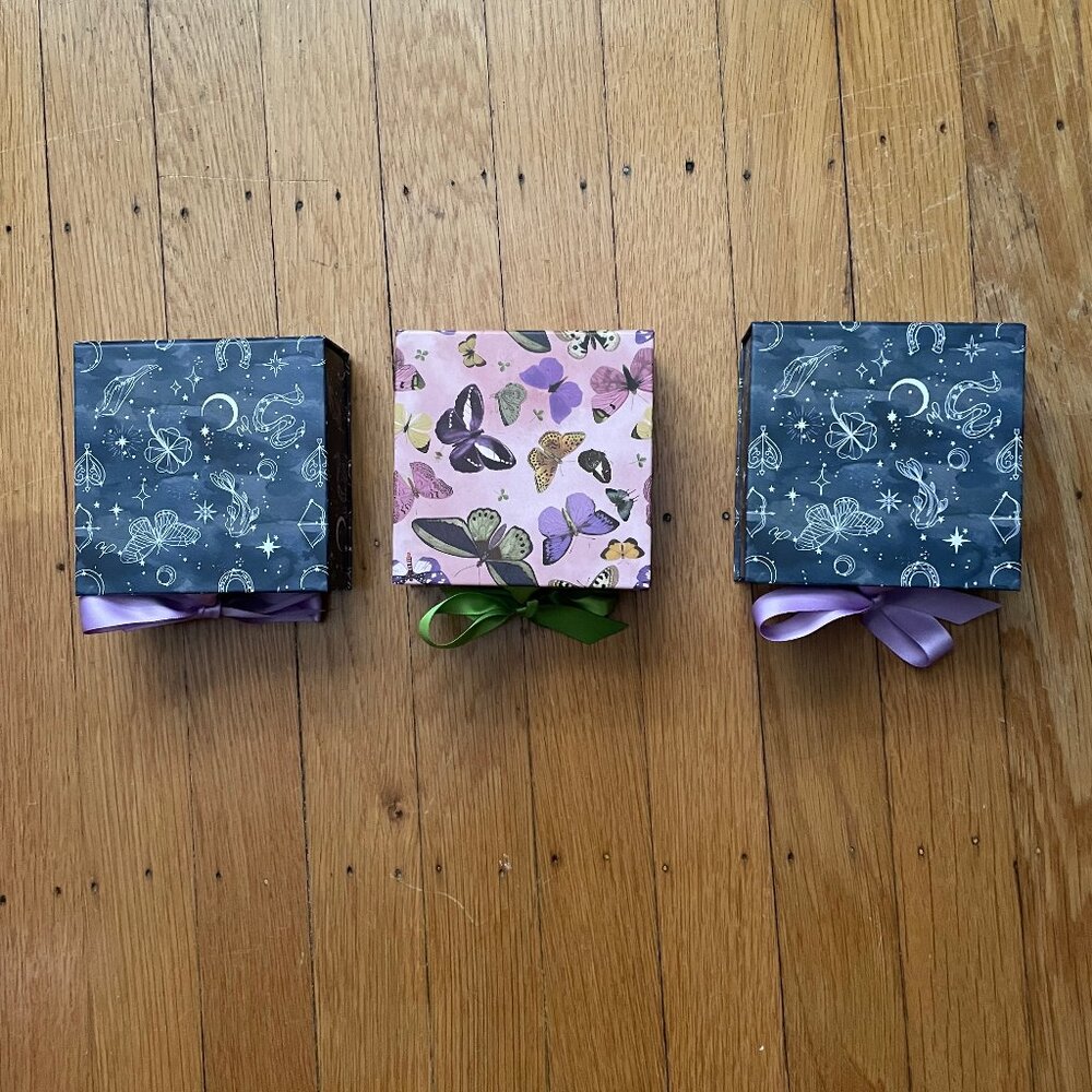Jane Win gift boxes, set of three
